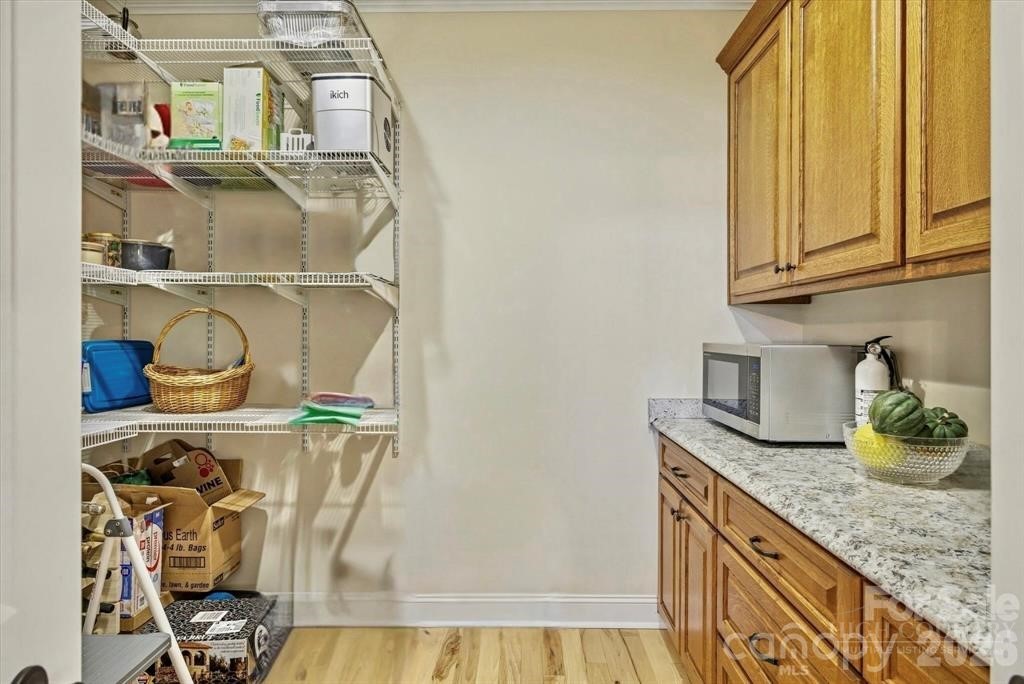 1510 Royal Lane Property Photo 18
