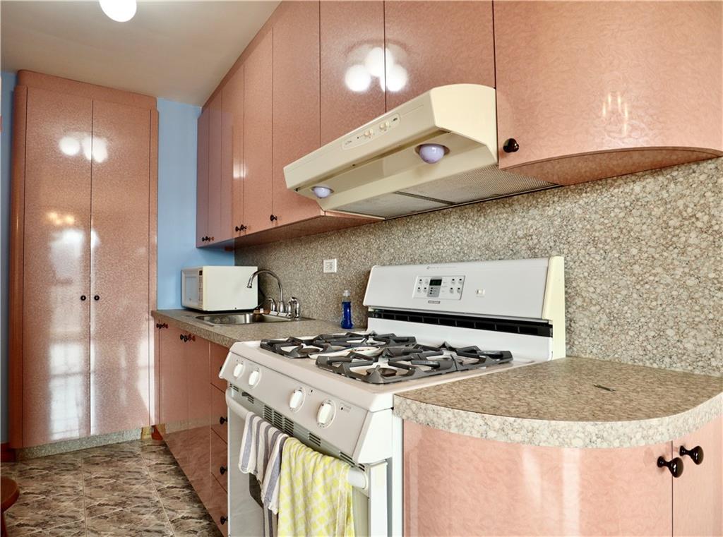 464 Neptune Avenue 23d Property Photo 5