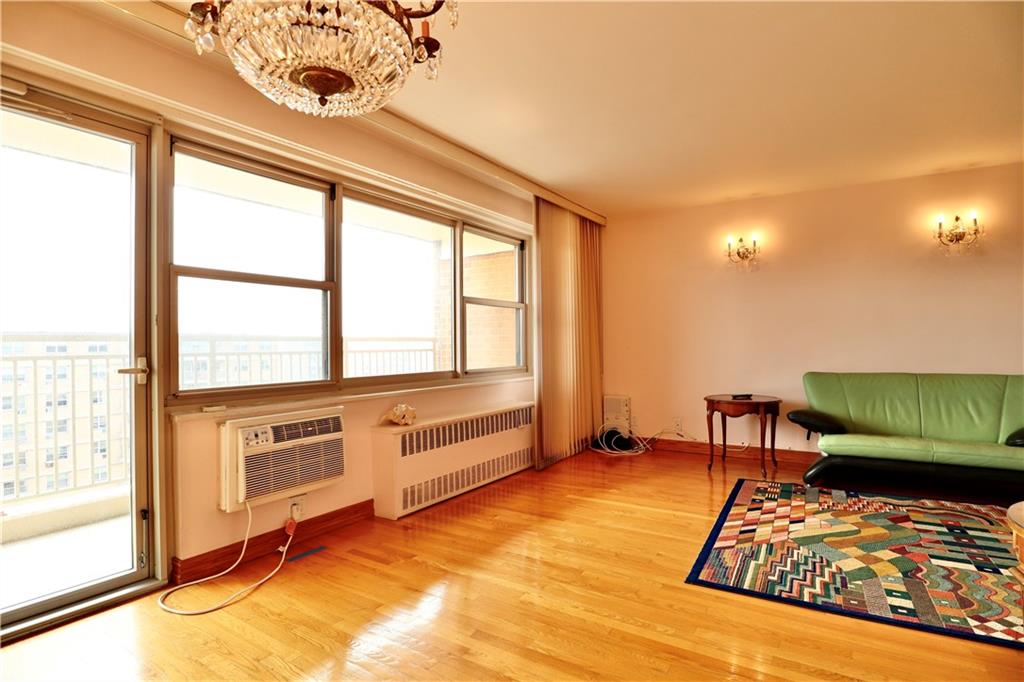 464 Neptune Avenue 23d Property Photo 9