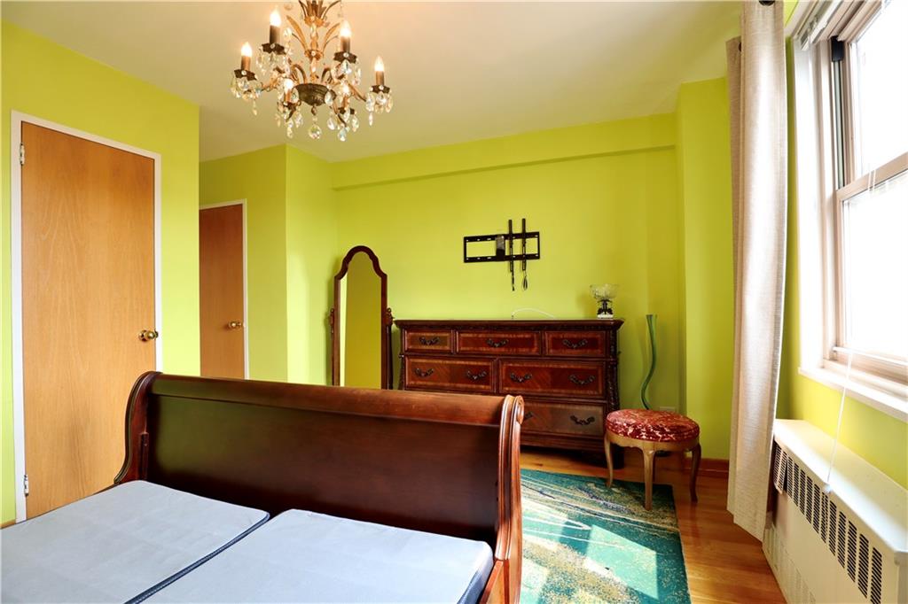 464 Neptune Avenue 23d Property Photo 13