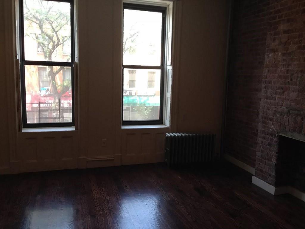 347 Myrtle Avenue Property Photo 6