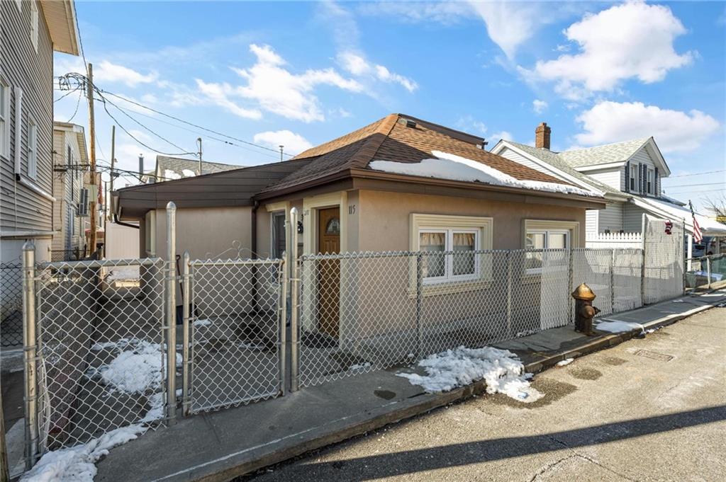 115 Gain Court Property Photo 1
