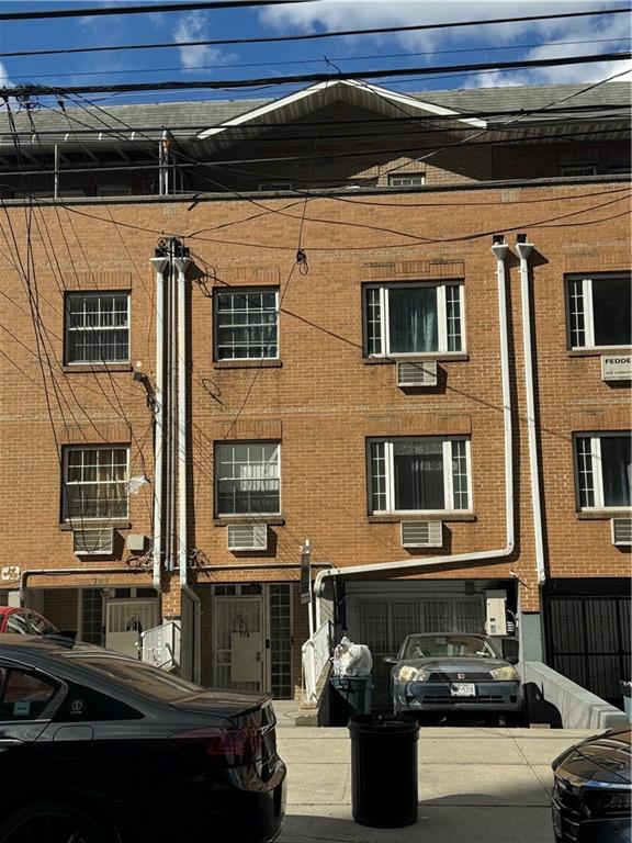 778 Lincoln Avenue Property Photo 1
