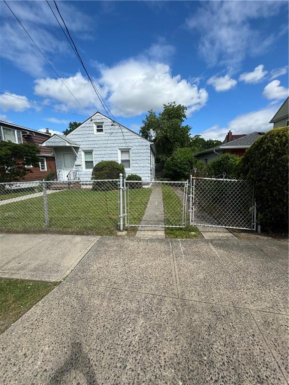 46 1st Street Property Photo 1