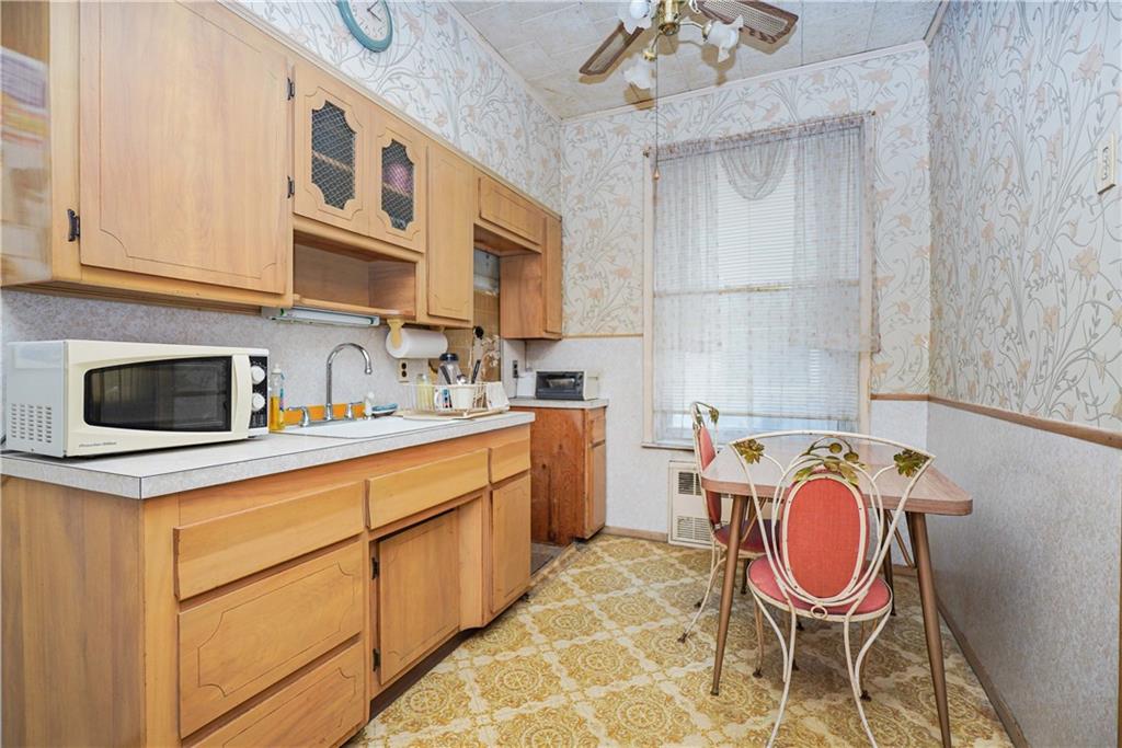 1961 West 10th Street Property Photo 23