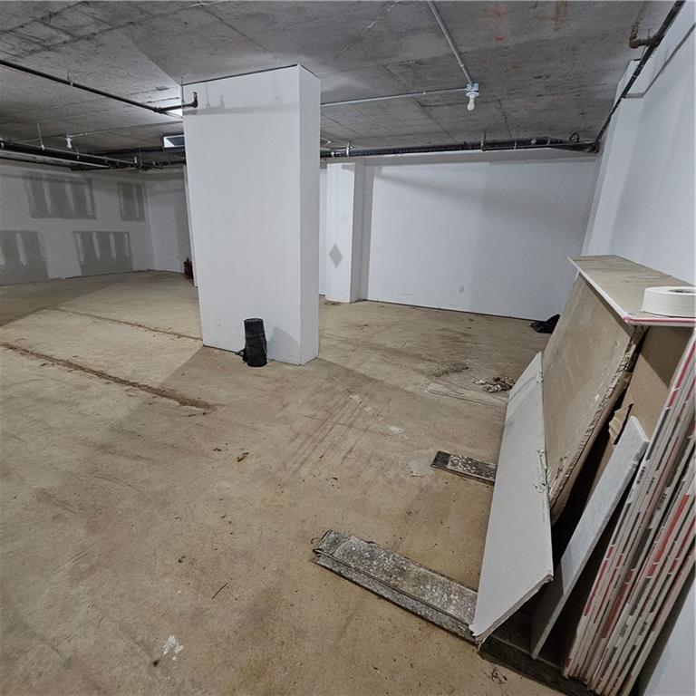 623 Avenue H Property Photo 7