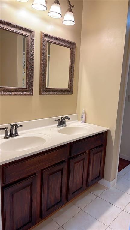 122 Kelly Avenue Property Photo 8