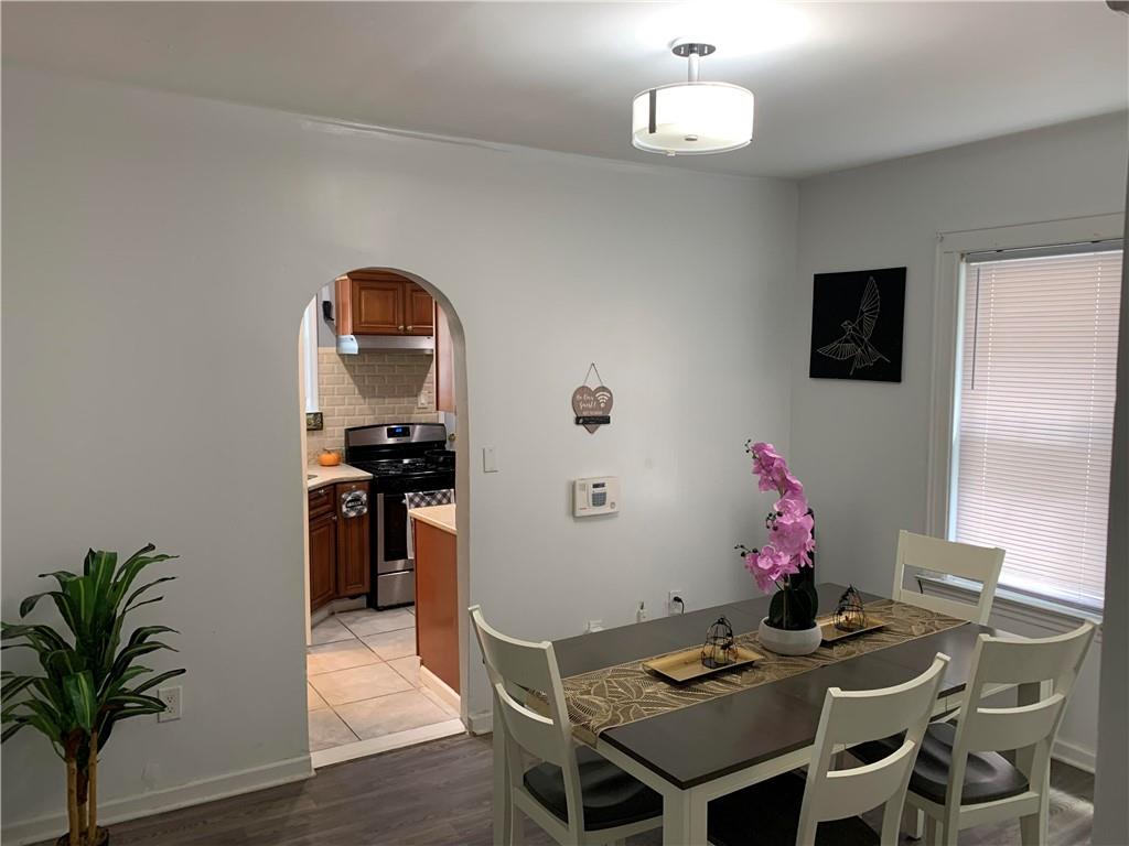 1359 Albany Avenue Property Photo 3