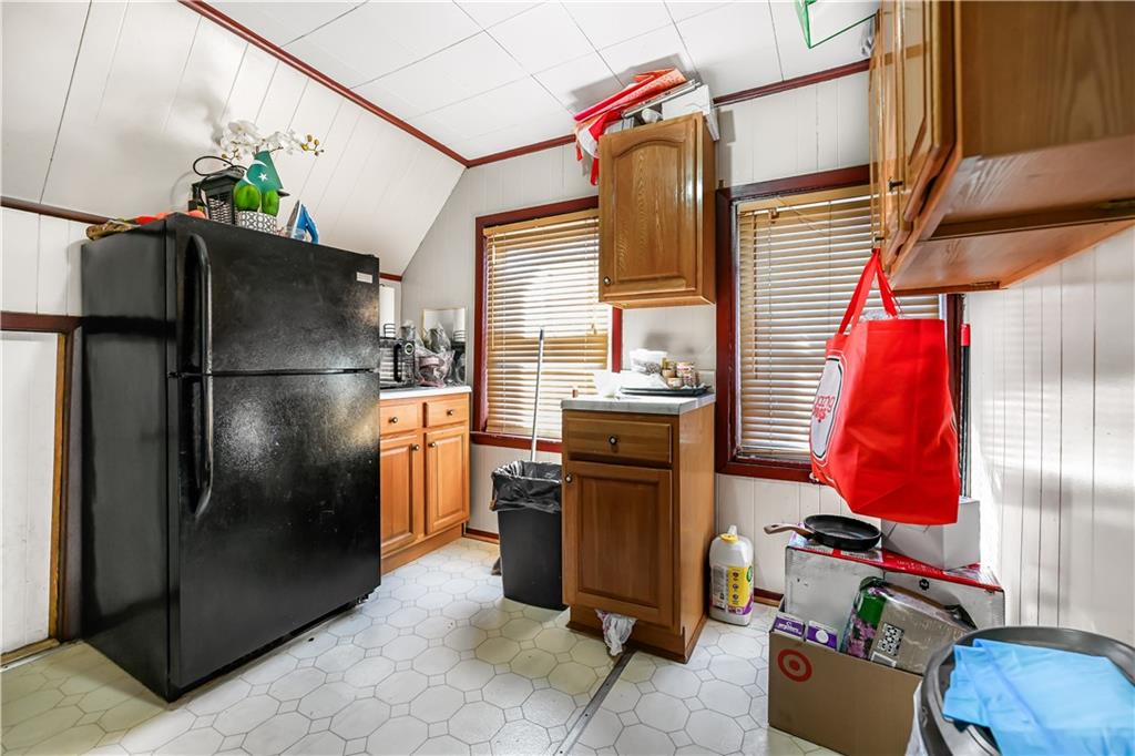 682 Argyle Road Property Photo 24