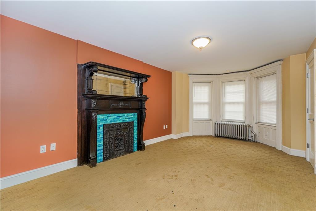 711 Macdonough Street Property Photo 7