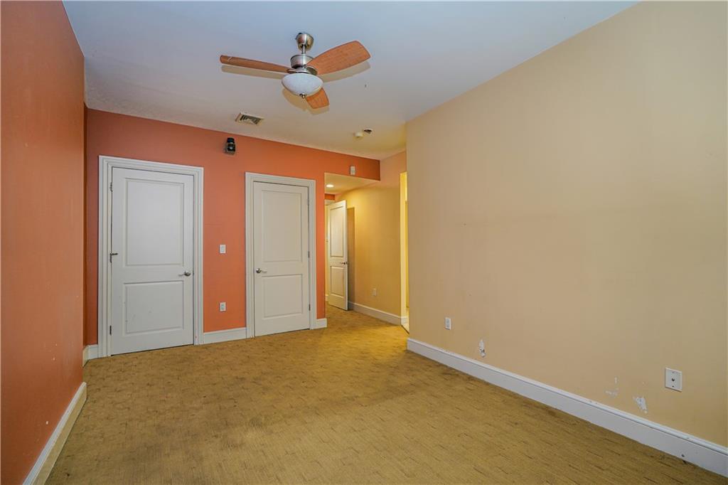 711 Macdonough Street Property Photo 8