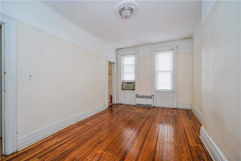 711 Macdonough Street Property Photo 22