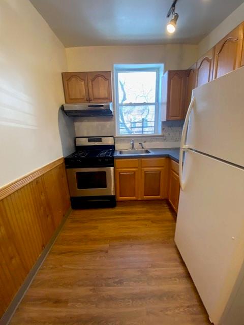 2010 West 9th Street Property Photo 14