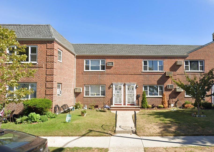 1079 Shore Parkway 1B Property Photo 1