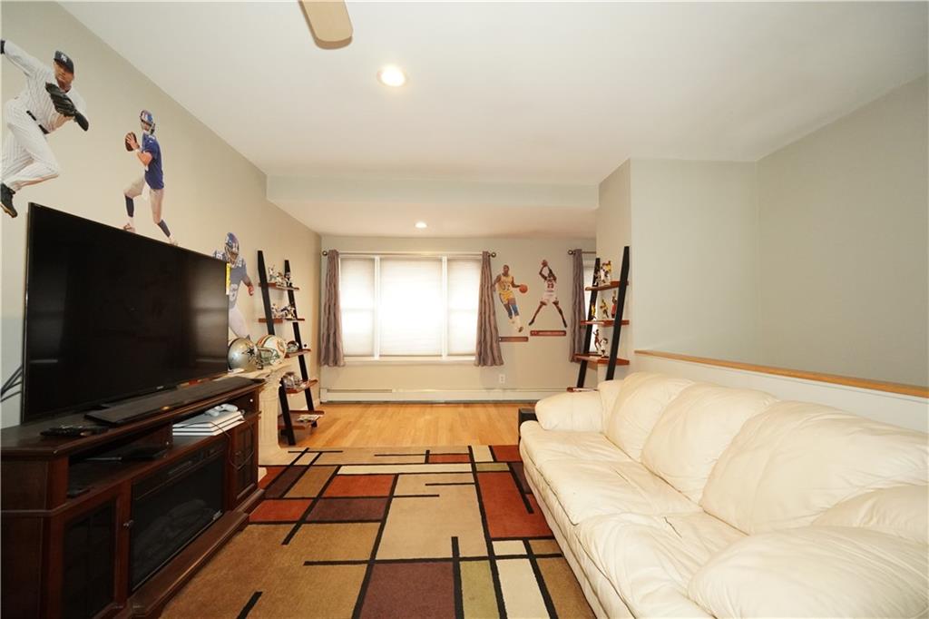 232 12th Street Property Photo 10