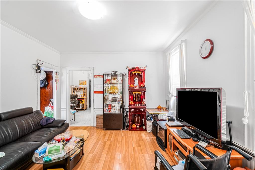 474 Senator Street Property Photo 3
