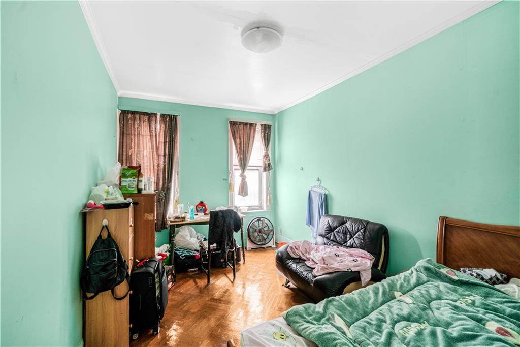 474 Senator Street Property Photo 9