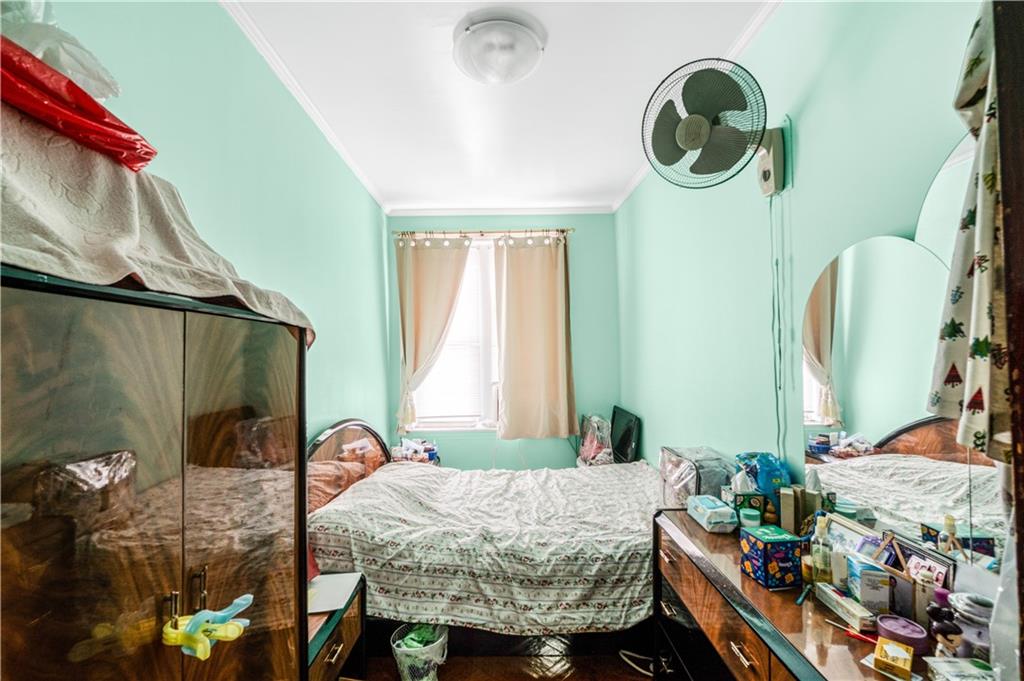 474 Senator Street Property Photo 10