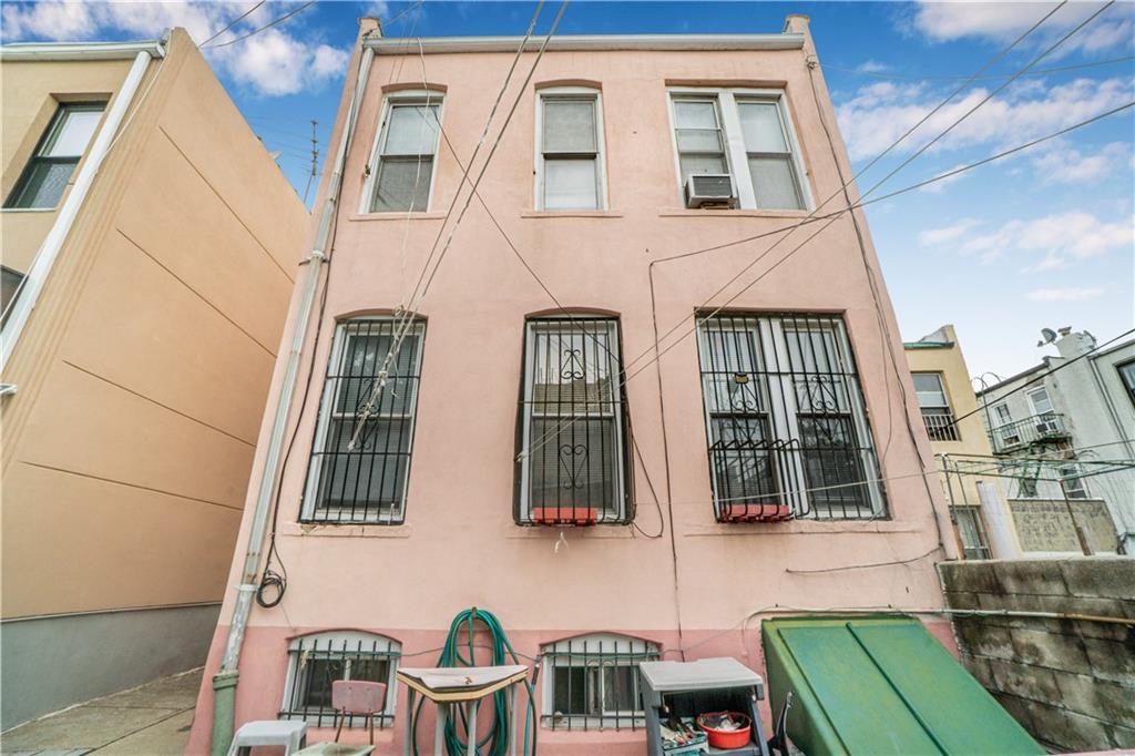 474 Senator Street Property Photo 12