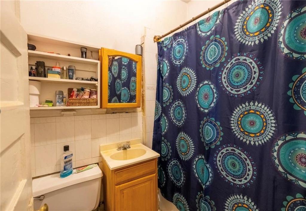 1777 Union Street Property Photo 7