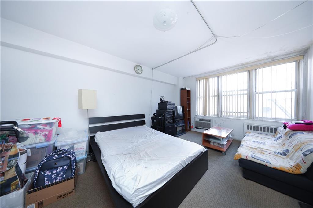 1625 Emmons Avenue 4n Property Photo 14