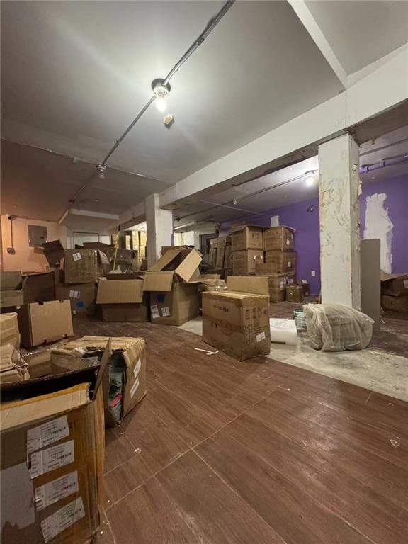 79 Mott Street Property Photo 11