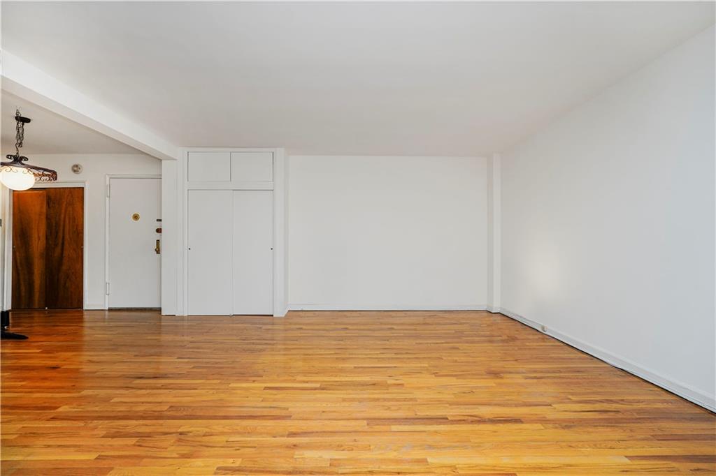 1250 Ocean Parkway 6a Property Photo 7