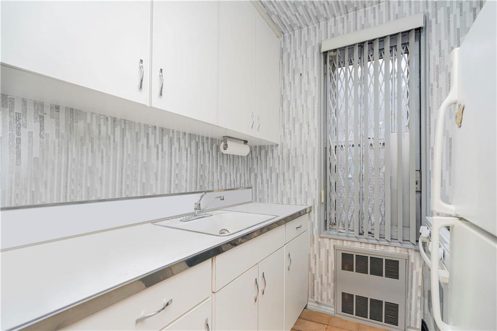 1250 Ocean Parkway 6a Property Photo 12