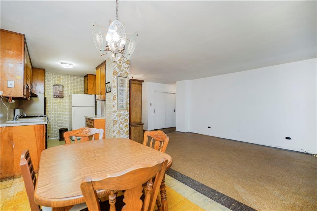 1935 Shore Parkway 8e Property Photo 12