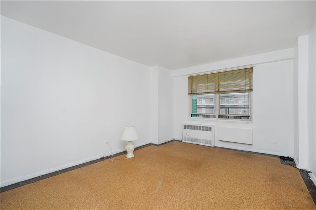1935 Shore Parkway 8e Property Photo 21