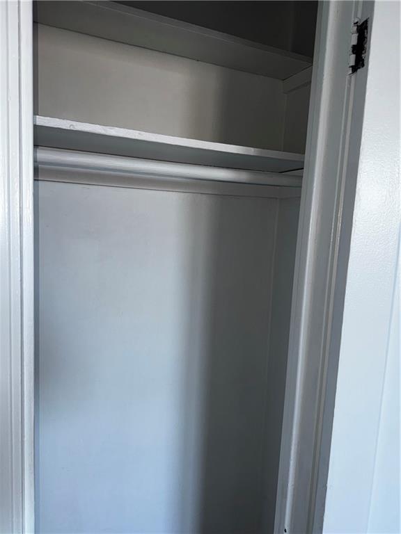 1710 Avenue H F3 Property Photo 6