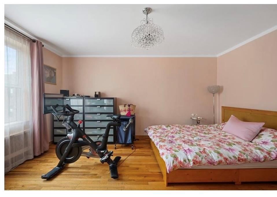 1213 Avenue Z F33 Property Photo 11