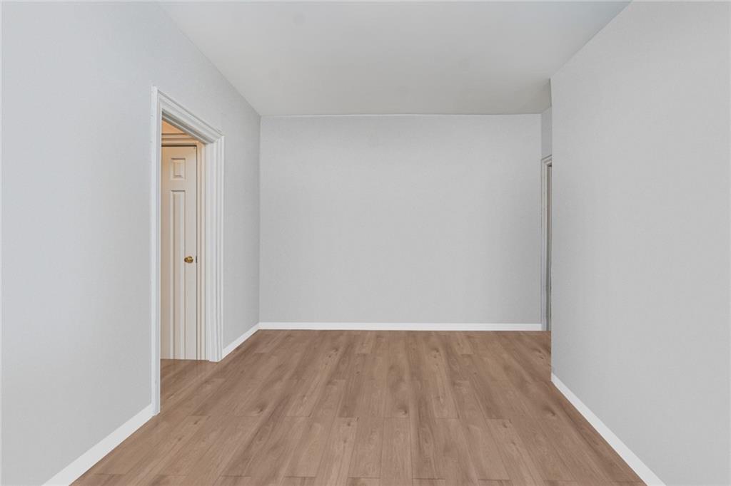 79 Avenue O B2 Property Photo 7