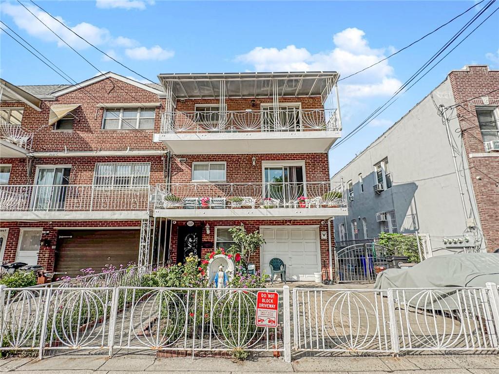 2449 85th Street Property Photo 1