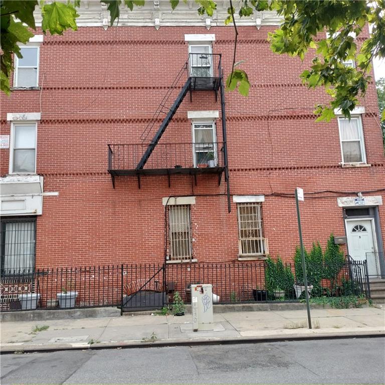 1350 Herkimer Street Property Photo 5