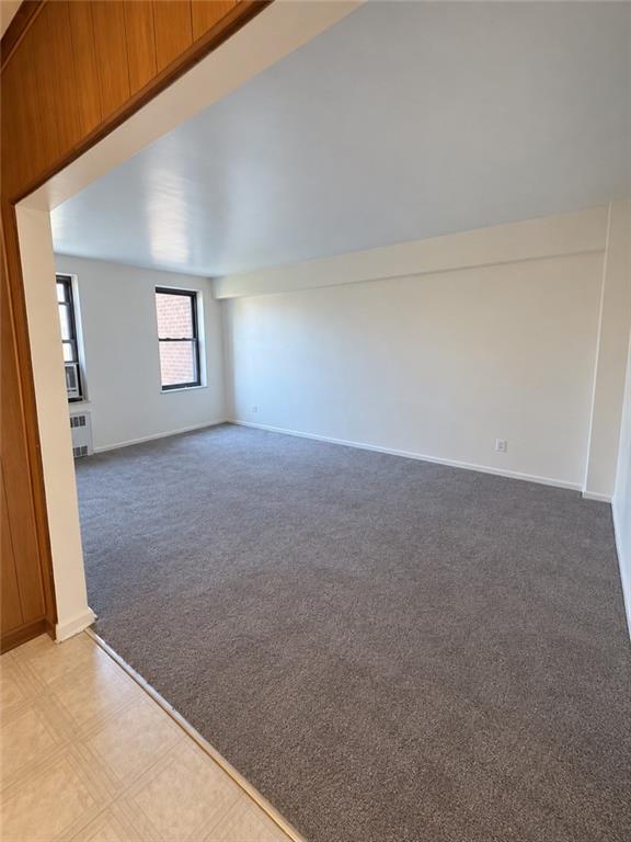 2251 Knapp Street 5a Property Photo 4