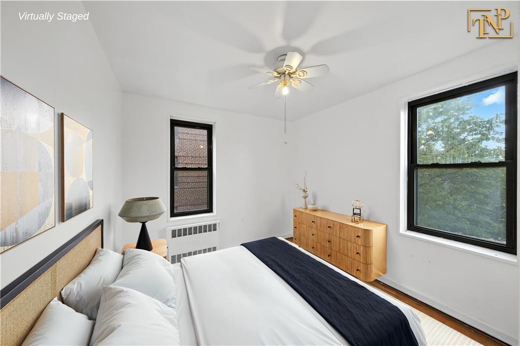 2251 Knapp Street 5a Property Photo 13