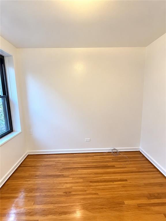 2251 Knapp Street 5a Property Photo 24