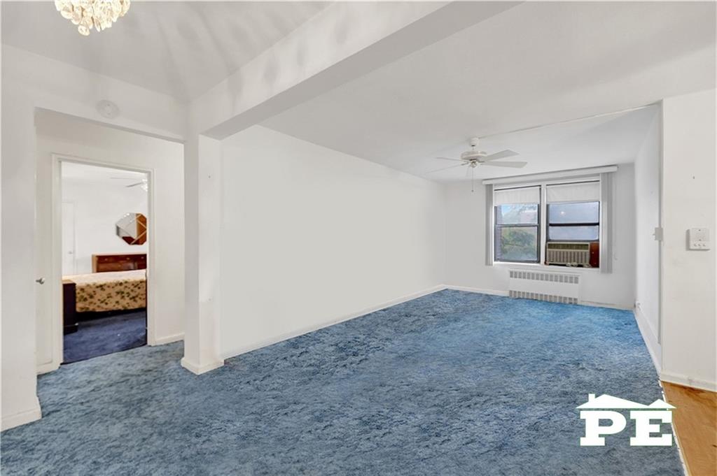 2425 Haring Street 4g Property Photo 7