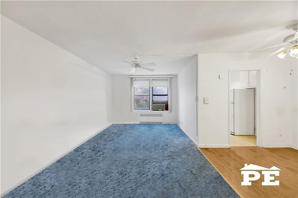 2425 Haring Street 4g Property Photo 9