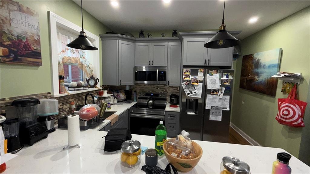 380 Rockaway Parkway Property Photo 3