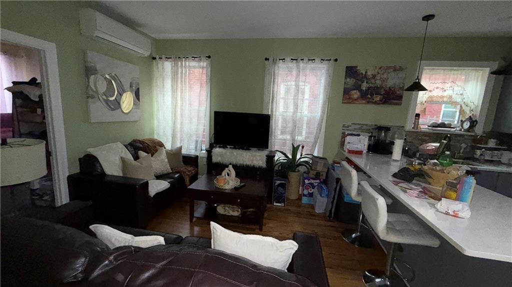 380 Rockaway Parkway Property Photo 4