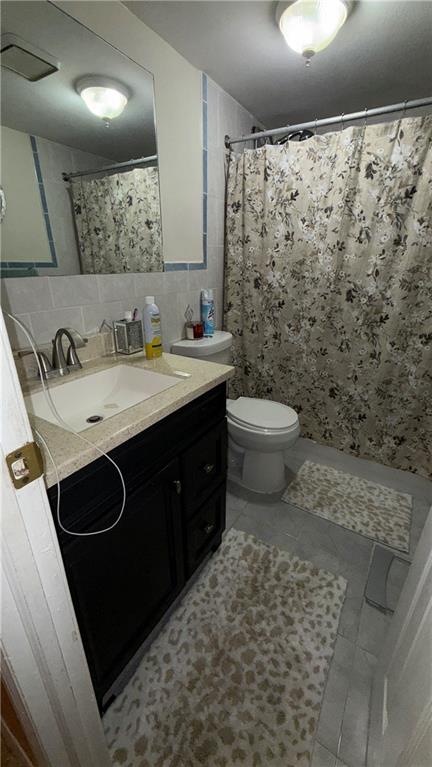 380 Rockaway Parkway Property Photo 14