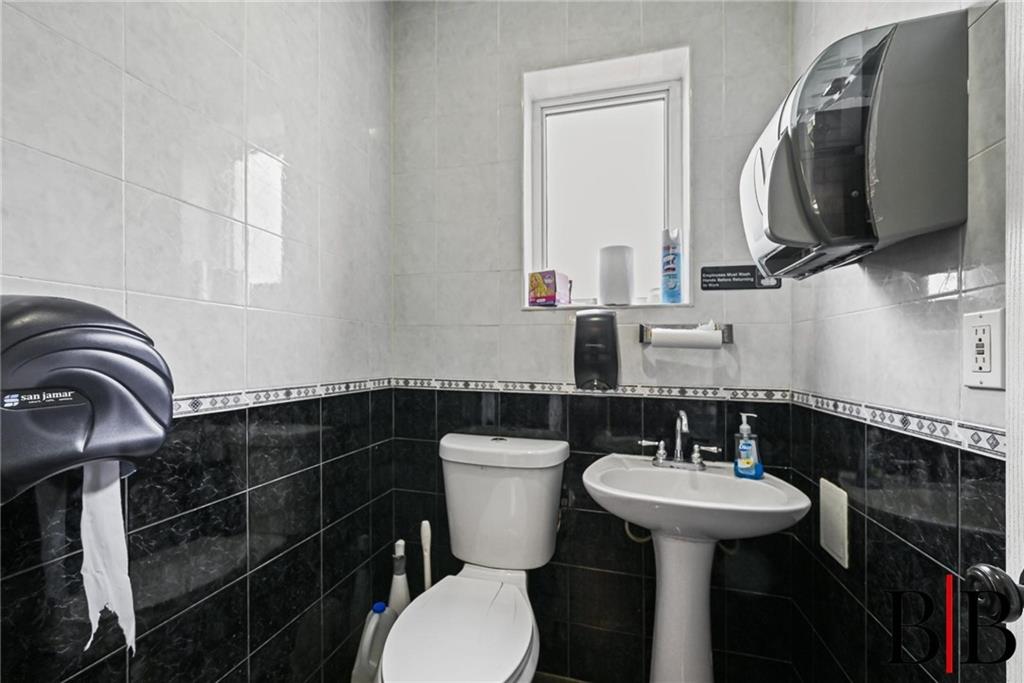 2178 Flatbush Avenue Property Photo 8