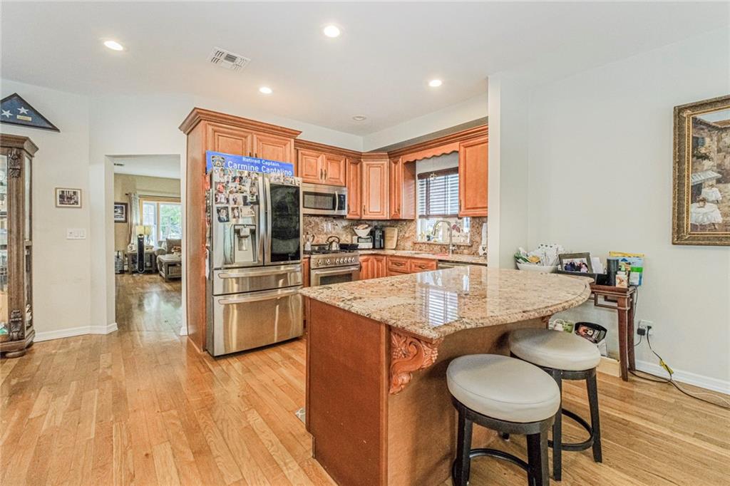 122 Guyon Avenue Property Photo 14