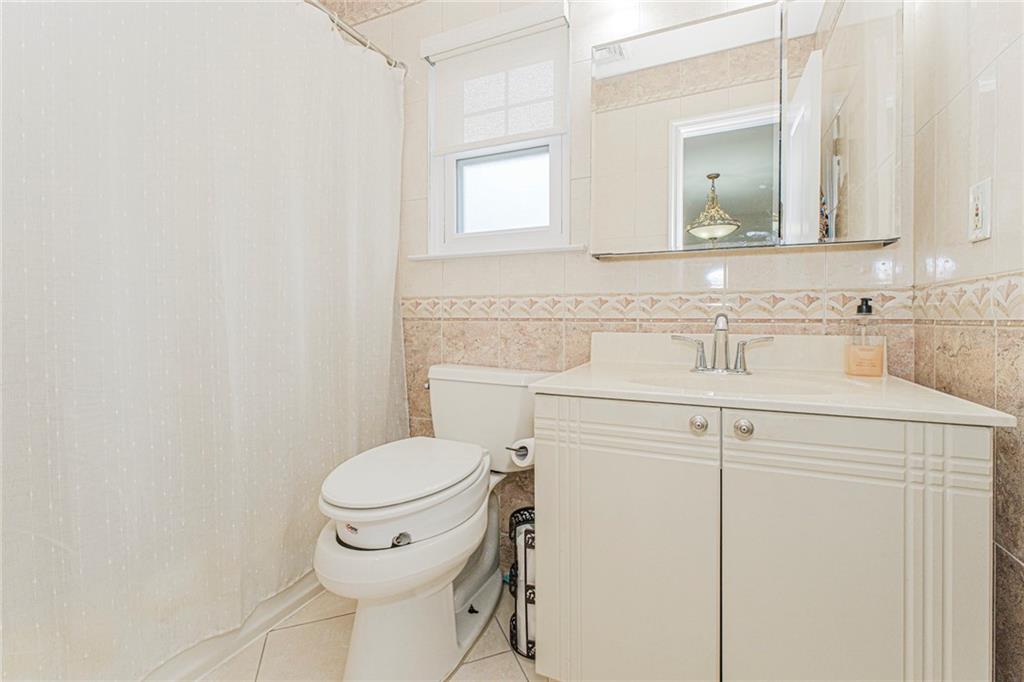 122 Guyon Avenue Property Photo 23