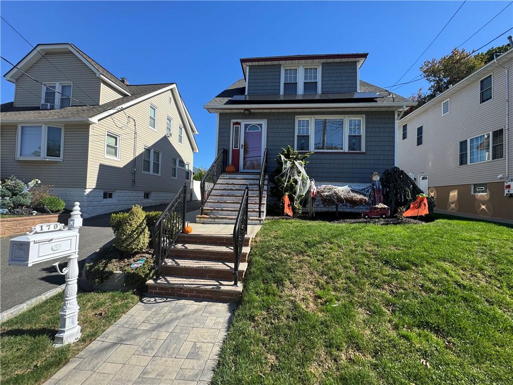 179 Mountainview Avenue Property Photo 1
