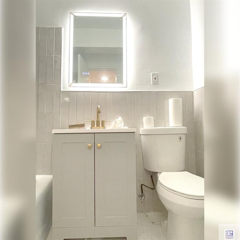 3178 Nostrand Avenue 1m Property Photo 18