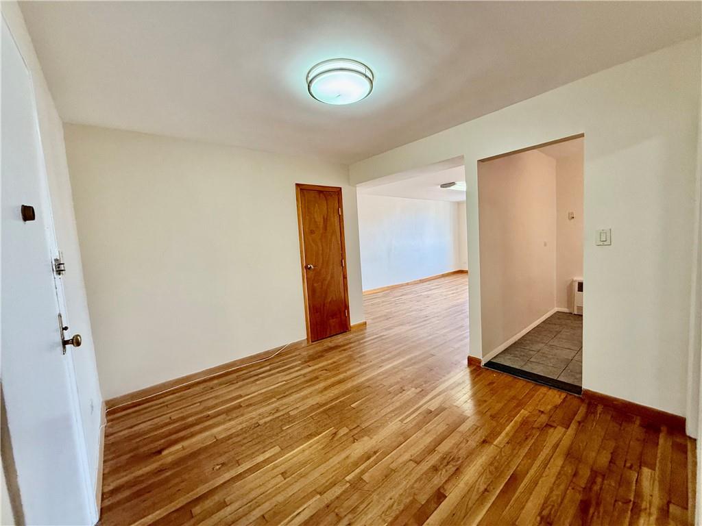 2580 Ocean Parkway 3h Property Photo 19