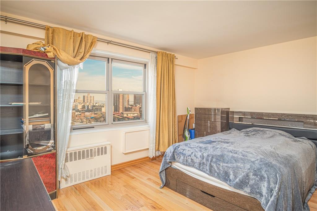 2915 West 5th Street 13h Property Photo 4